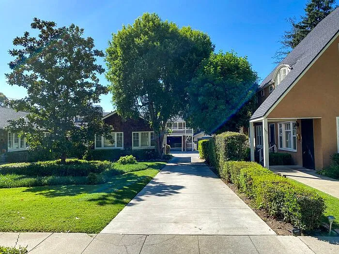 4 bed, 1.5 bath, 1157 sqft, $3,500 — Photo 4