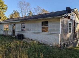 884 Reeds Valley Rd, Castlewood, VA 24224