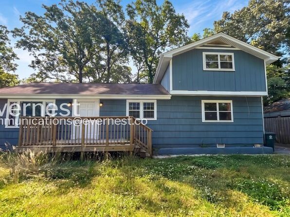 5008 Golfview Dr