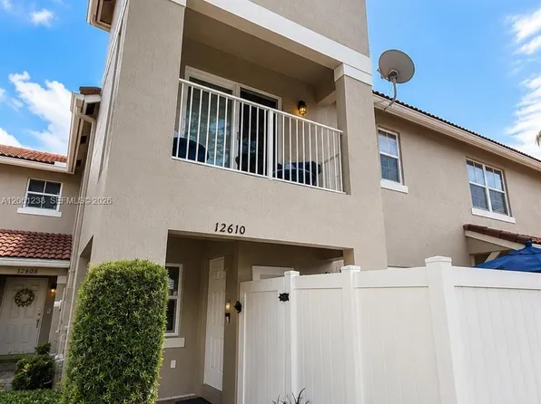 12610 SW 54th St #12610, Hollywood, FL 33027