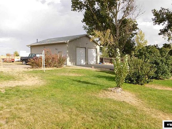 3rd image of 4815 Bel Vista Dr