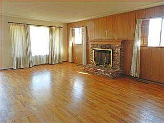 2nd image of 241 Bennett Ct