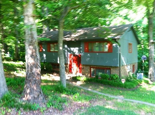 3rd image of 4800 Cedarline Dr
