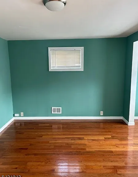 1210 Roselle St — Photo 6