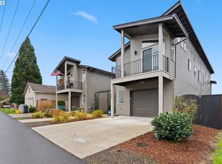 680 NW 3rd Ave, Canby, OR 97013