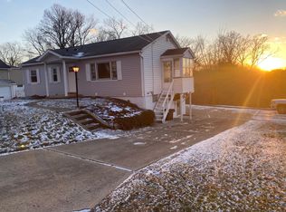 484 Big Knob Rd, Rochester, PA 15074