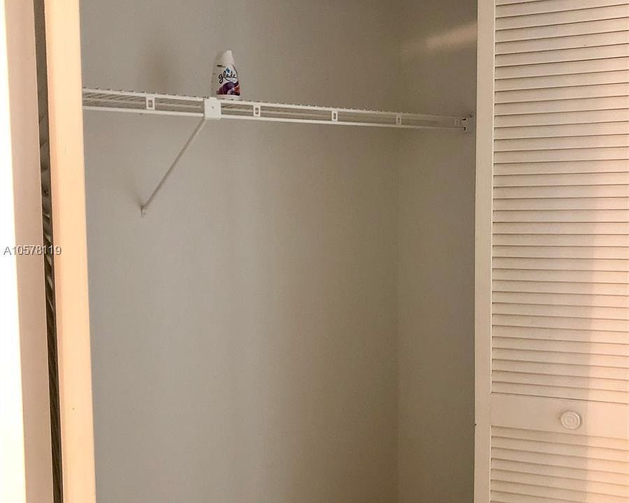 1st image of 5534 Lakewood Cir S