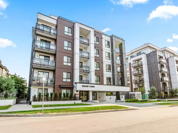 20838 78b Ave #B208, Langley, BC V2Y 3M2