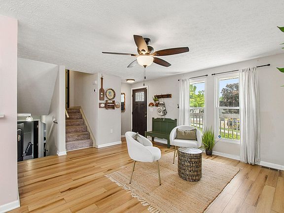 5th image of 793 Larri Ct