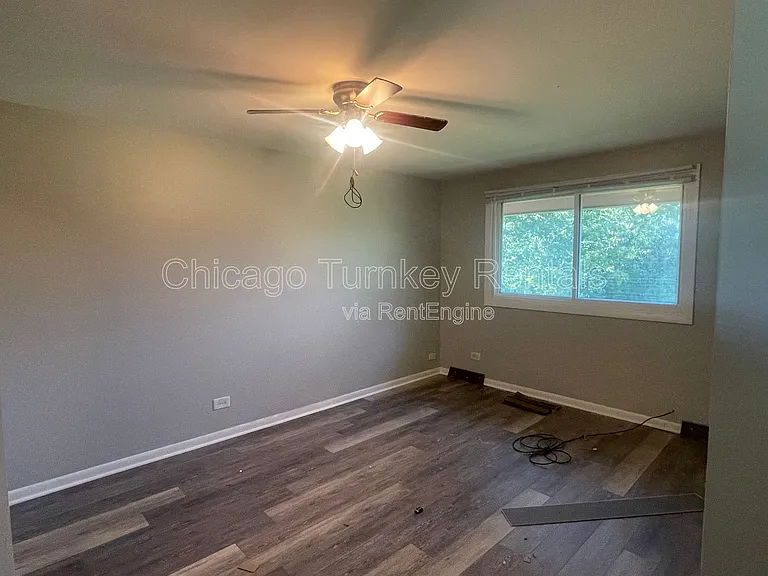 3212 Charlemagne Ave — Photo 8
