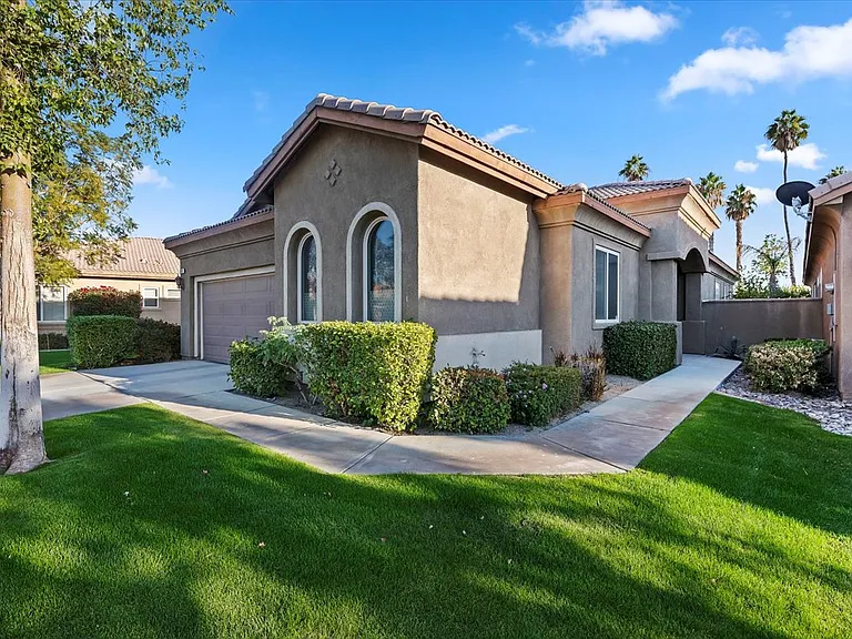 82831 Burnette Dr — Photo 3