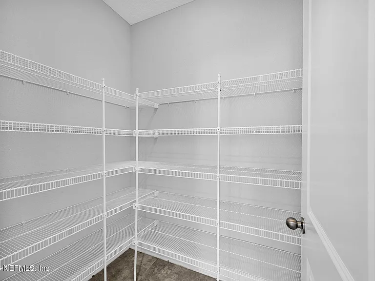 51 Foxcross Ave — Photo 40