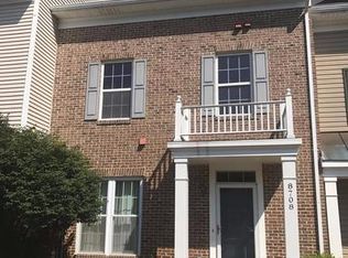 8708 Green Clover Ct, Odenton, MD 21113