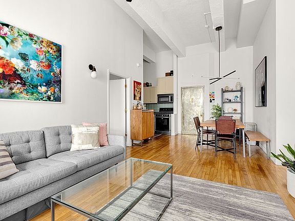 2nd image of 270 5th St APT 3I