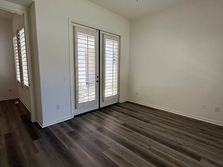 990 Clear Sky Pl — Photo 16