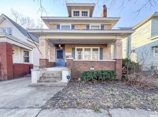 1812 W Barker Ave, Peoria, IL 61606