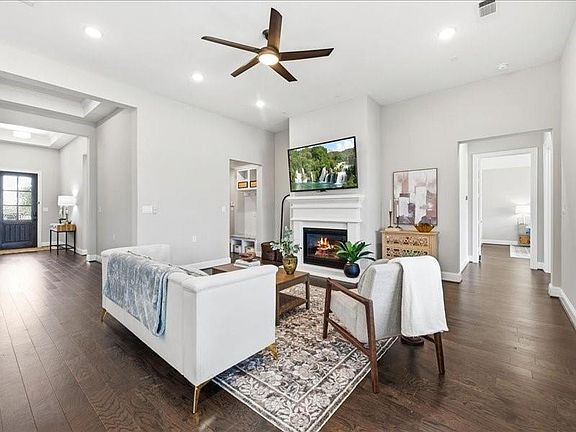 4th image of 10706 Painted Crescent Ct
