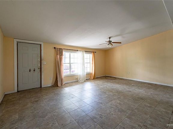 4th image of 6304 Diamond Ave