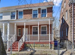 379 East Ave, Bridgeport, CT 06610