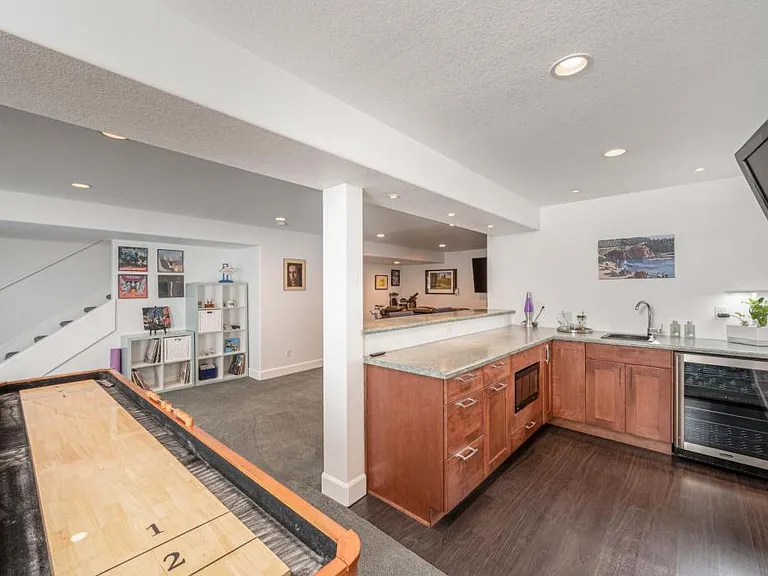 4220 Ravenna Pl — Photo 35