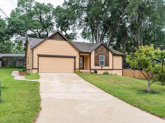5th image of 772 Lupine Ln