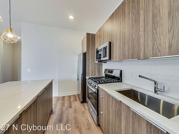 3rd image of 2847 N Clybourn Ave #11285290
