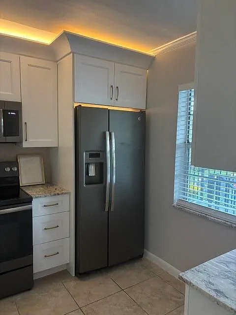 2 bed, 2.0 bath, 925 sqft, $1,950 — Photo 3