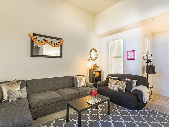 5th image of 140 Canterbury Dr APT 202