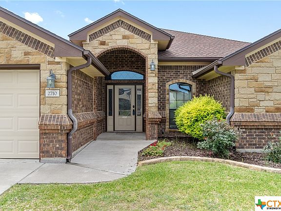 3rd image of 2710 Legacy Ln