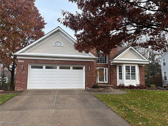 2nd image of 20200 Ellsworth Dr