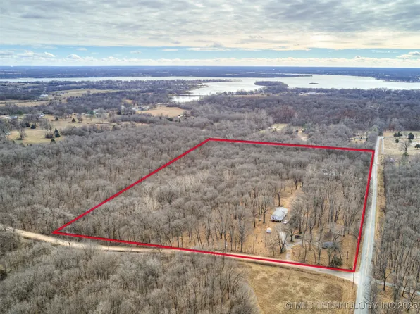 59511 E 240th Rd, Grove, OK 74344