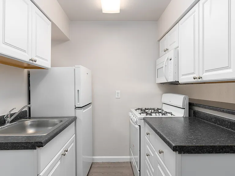 Vista Sol Apartments — Photo 10