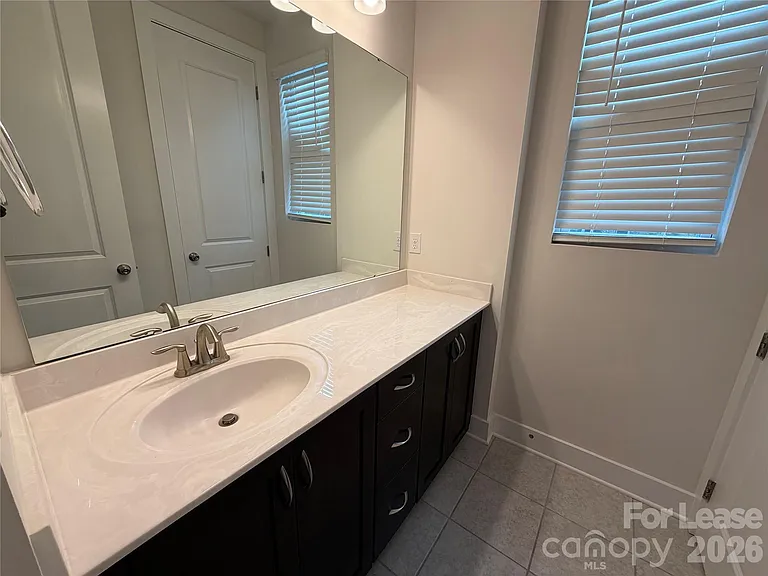 2511 Ensemble Ct — Photo 33