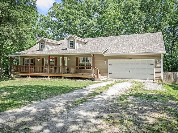 5th image of 95 O'Shaw Dr