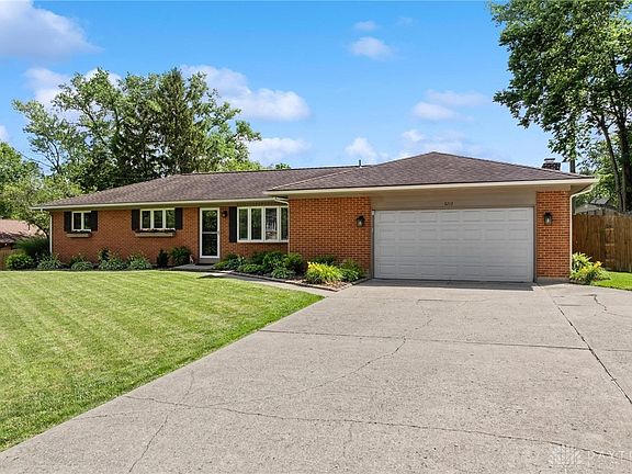 4th image of 3213 Birchall Dr