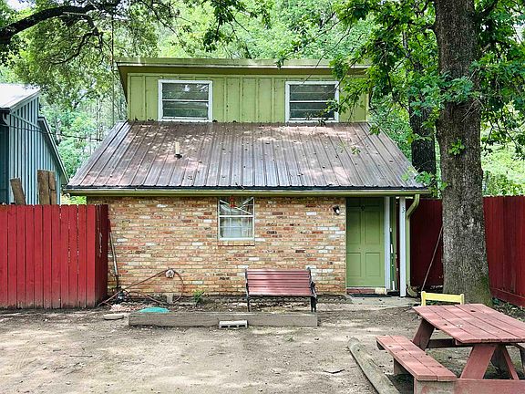 5th image of 267 Washington Dr