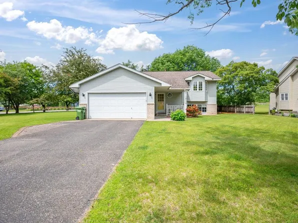 14714 Eagle St NW, Andover, MN 55304