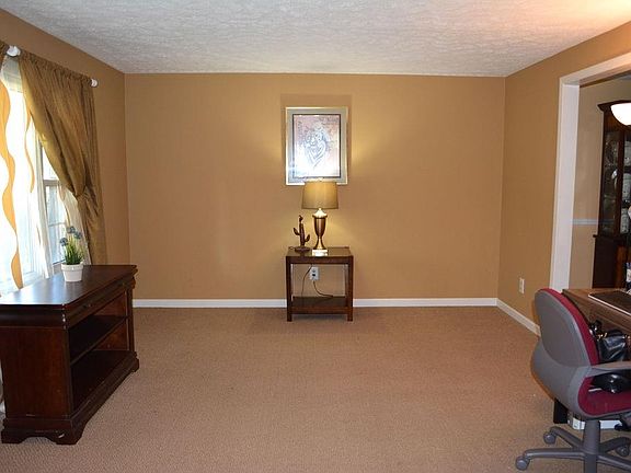 5th image of 12060 Elkridge Dr