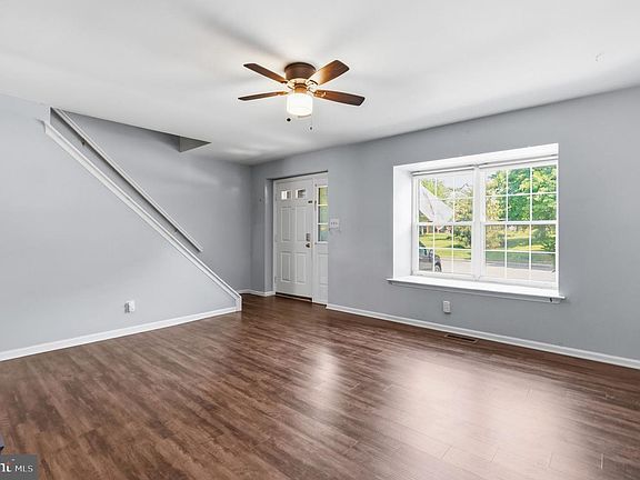 3rd image of 2494 Norrington Dr