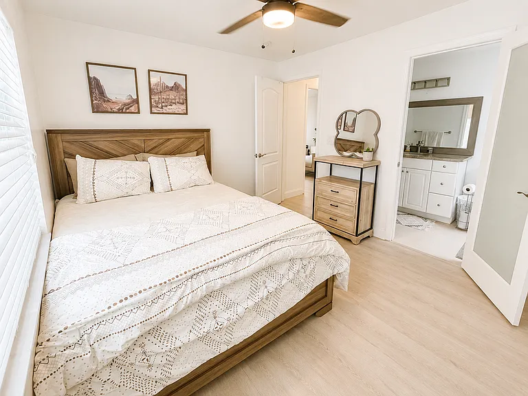 master bedroom with attached bathroom
