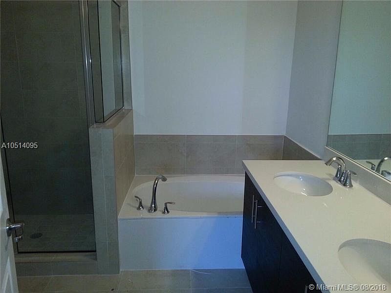 2nd image of 10270 NW 70th Ter
