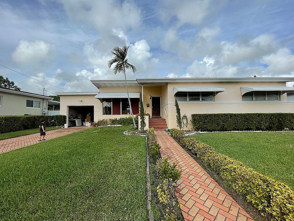 2nd image of 8471 SW 33rd Ter
