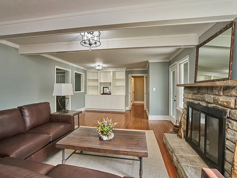 640 Morningside Dr — Photo 115