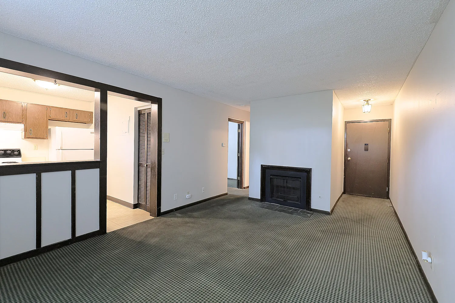 1 bed, 520 sqft, $619 — Photo 1