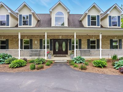 7859 Pine Ridge Dr, Clarkston, MI, 48346