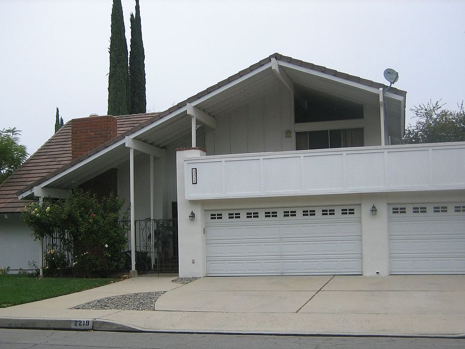 1st image of 2219 Waterby St