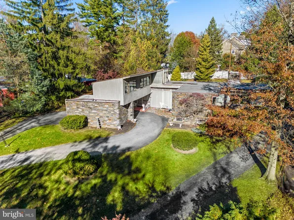 1835 N 72nd St, Philadelphia, PA 19151