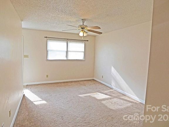 4th image of 2675-2697 Bethlehem Dr