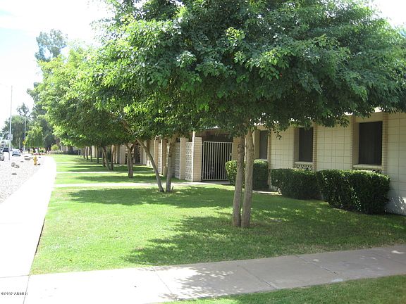 2nd image of 5407 W Glenrosa Ave #5445