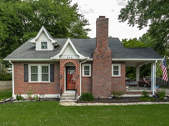 2nd image of 348 E Eastland St